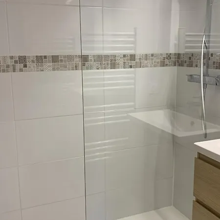 Renove Avec Parking - 4 Pers. Appartement