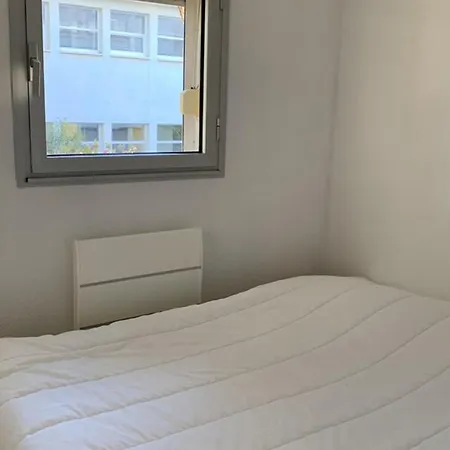 Renove Avec Parking - 4 Pers. * Hyères
