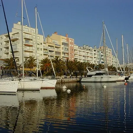Appartement Renove Avec Parking - 4 Pers.